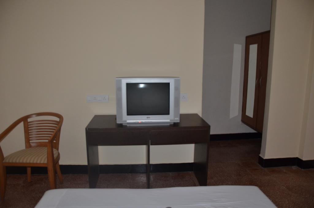 แฟร์เรรา รีสอร์ต Bed & Breakfast โลนาวาลา ห้อง รูปภาพ