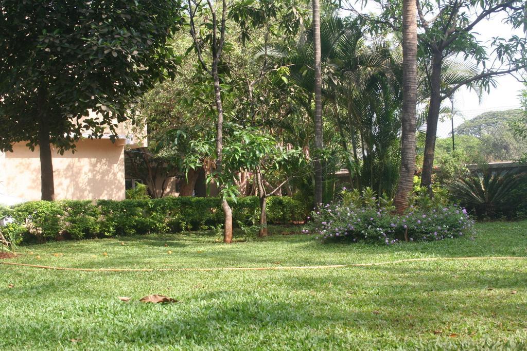 แฟร์เรรา รีสอร์ต Bed & Breakfast โลนาวาลา ภายนอก รูปภาพ